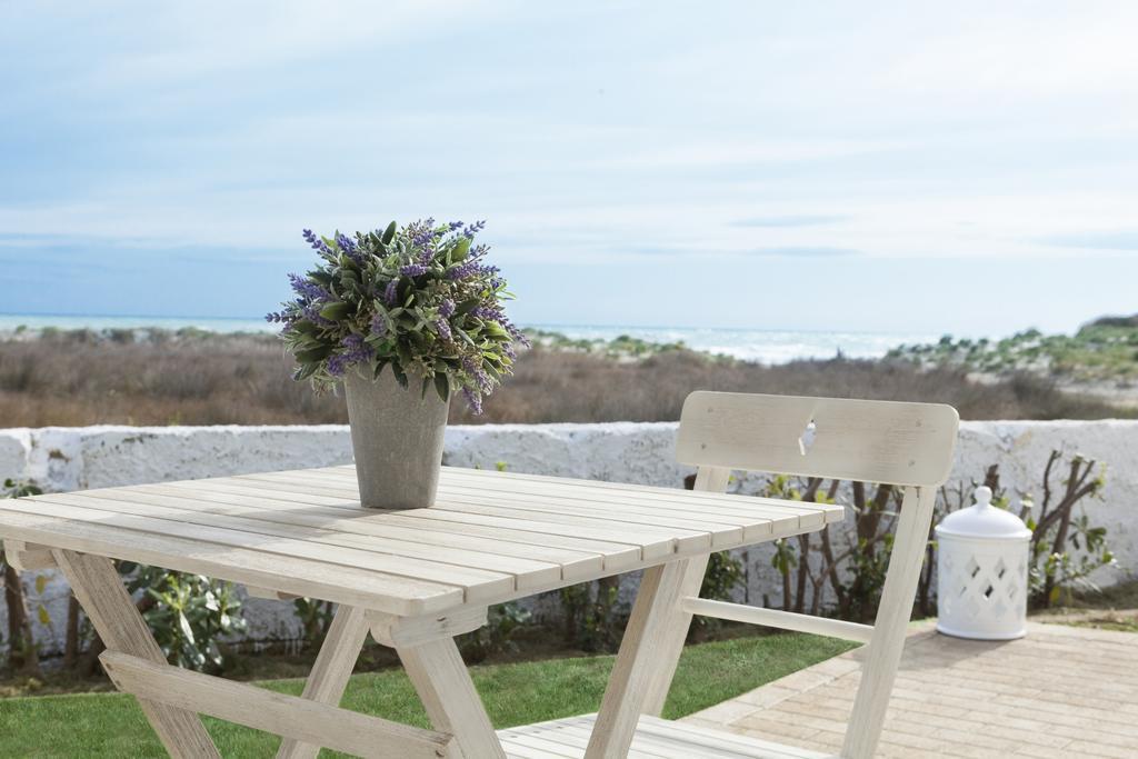 Spiaggiabella Beach Hotel Del Silenzio By Ria Hotels Torre Rinalda Chambre photo