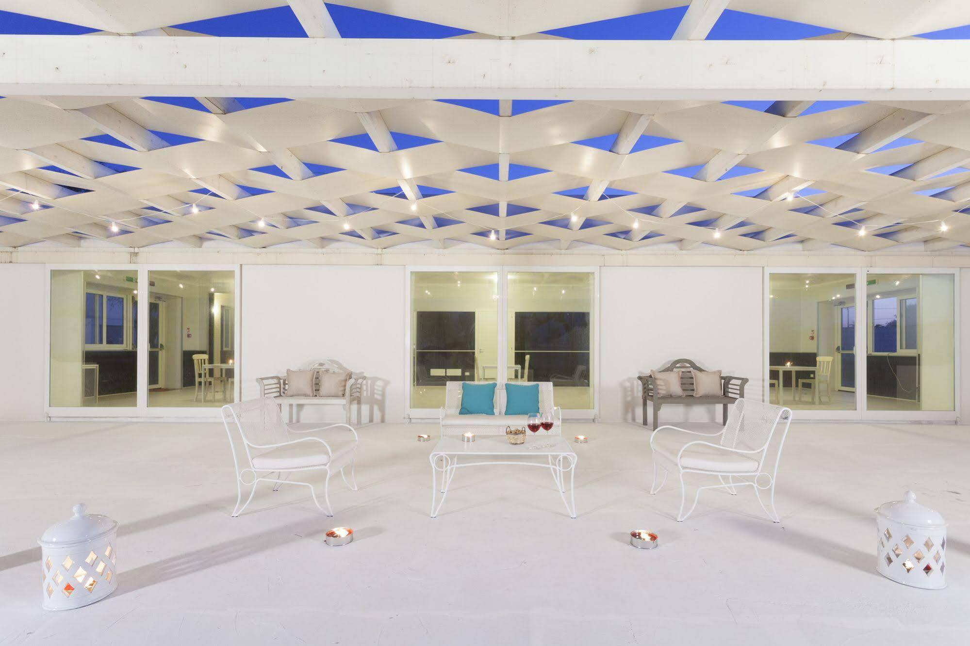 Spiaggiabella Beach Hotel Del Silenzio By Ria Hotels Torre Rinalda Extérieur photo