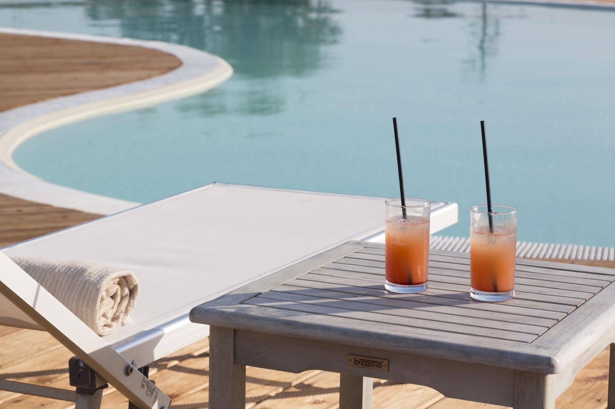 Spiaggiabella Beach Hotel Del Silenzio By Ria Hotels Torre Rinalda Extérieur photo